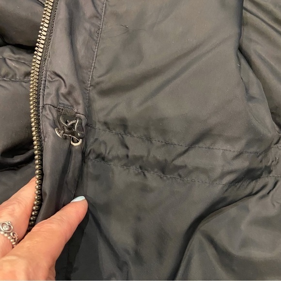 Cabela’s 650 Down Long Puffer Jacket Medium - Picture 7 of 14